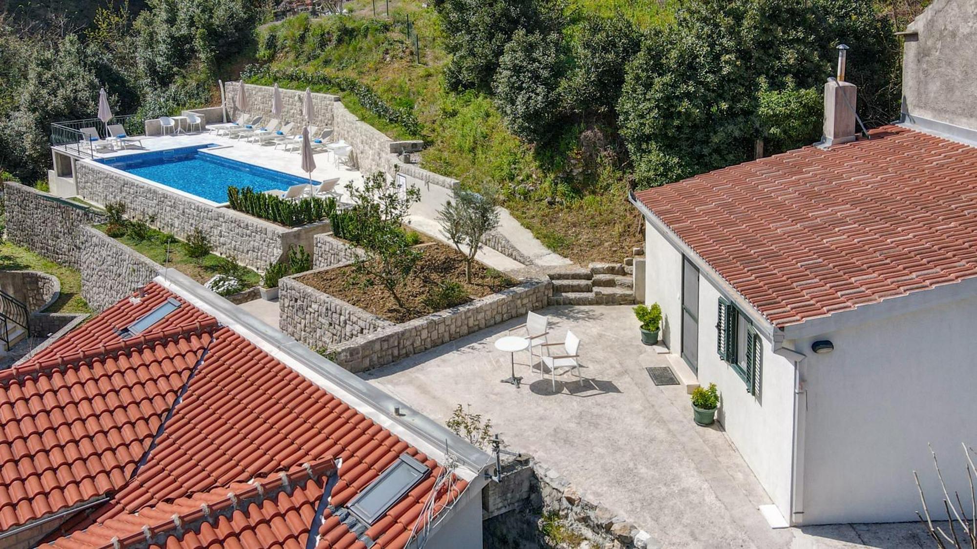 Apartments Doncic Kotor Bilik gambar
