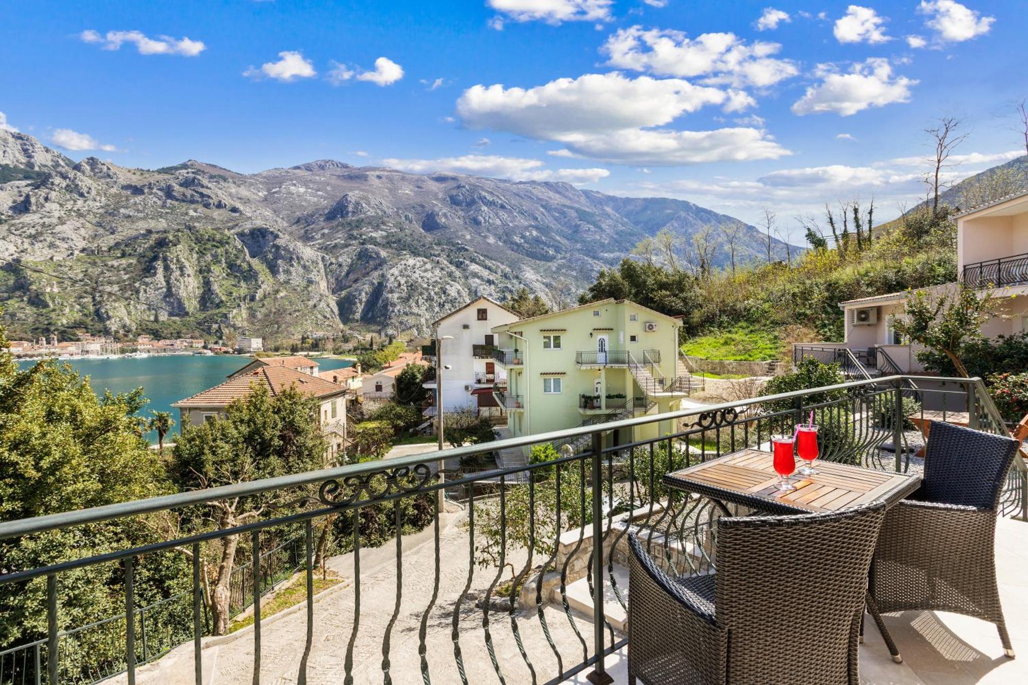Apartments Doncic Kotor Bilik gambar
