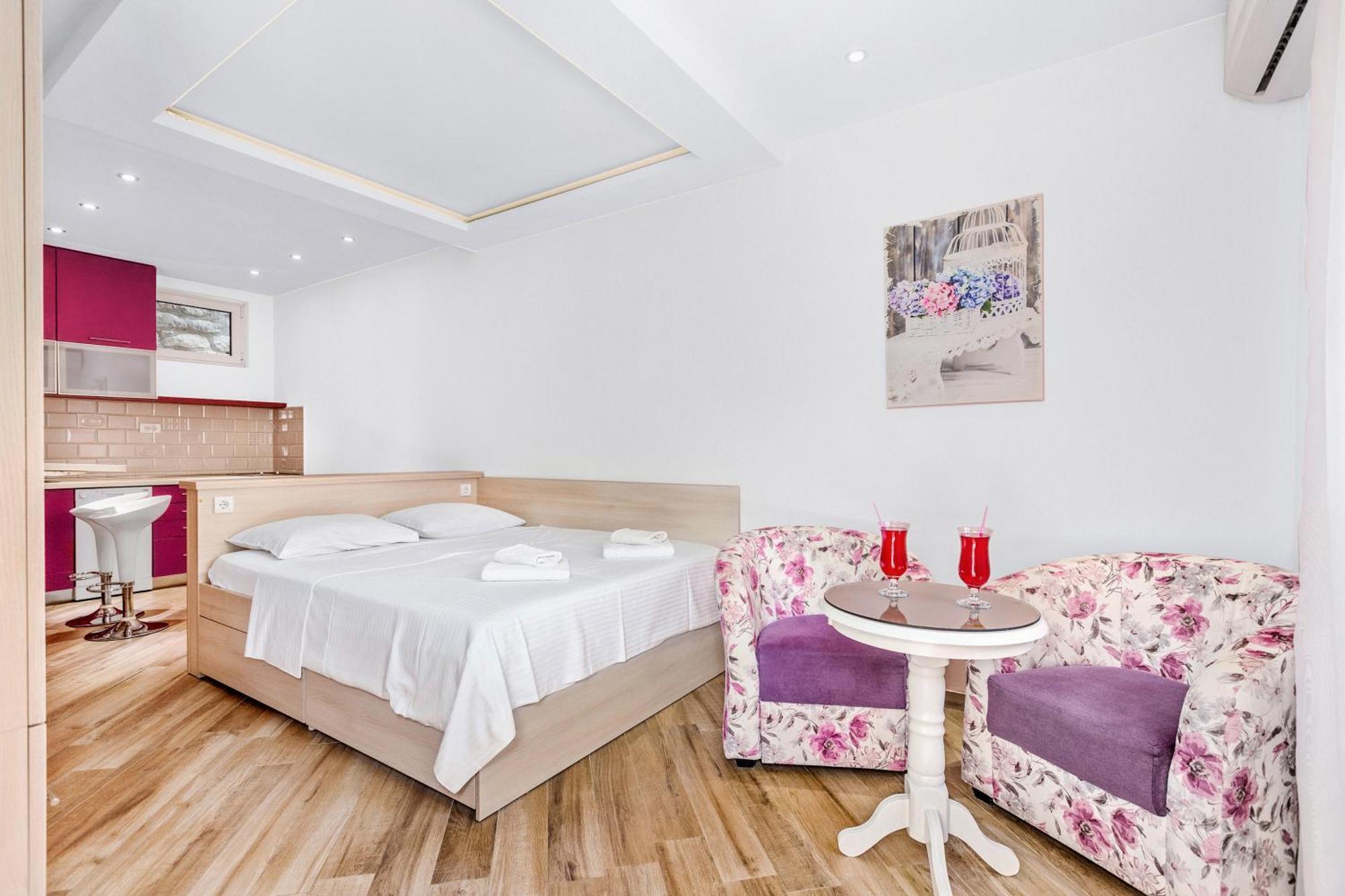 Apartments Doncic Kotor Bilik gambar