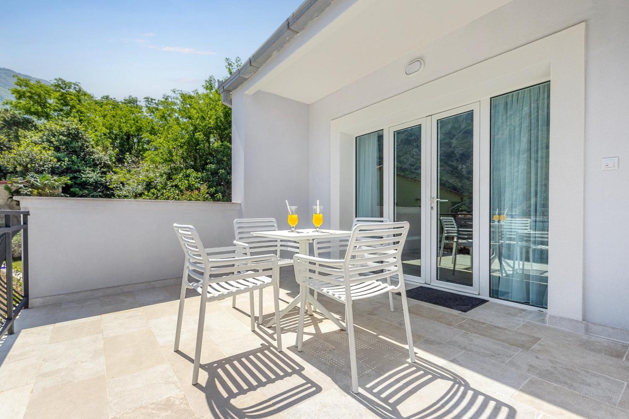 Apartments Doncic Kotor Luaran gambar