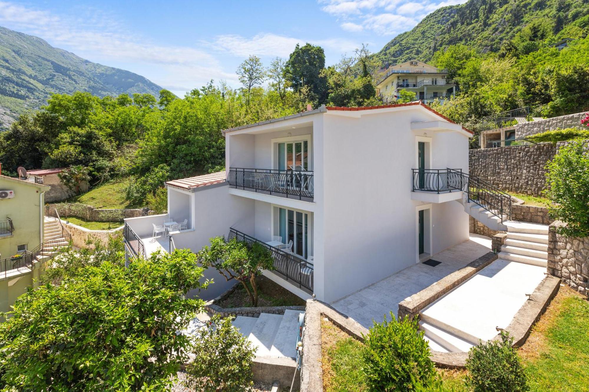 Apartments Doncic Kotor Luaran gambar
