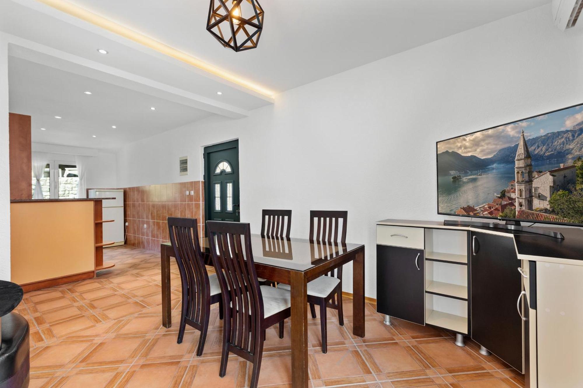Apartments Doncic Kotor Luaran gambar