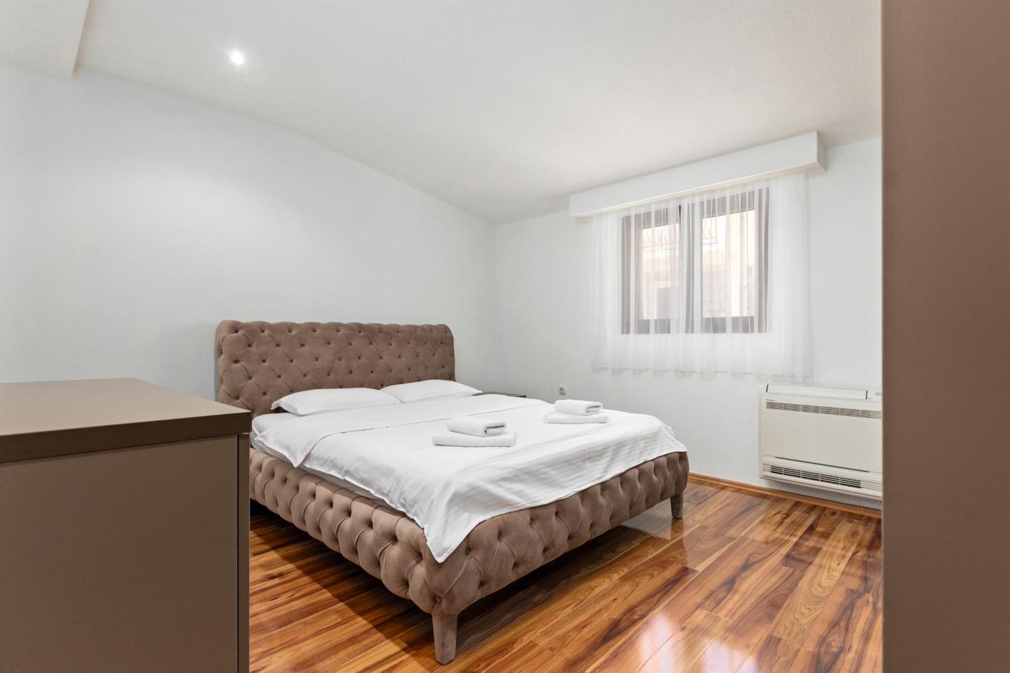 Apartments Doncic Kotor Luaran gambar